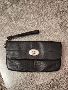 Fossil Black Leather Wristlet with Silver Turn-Lock